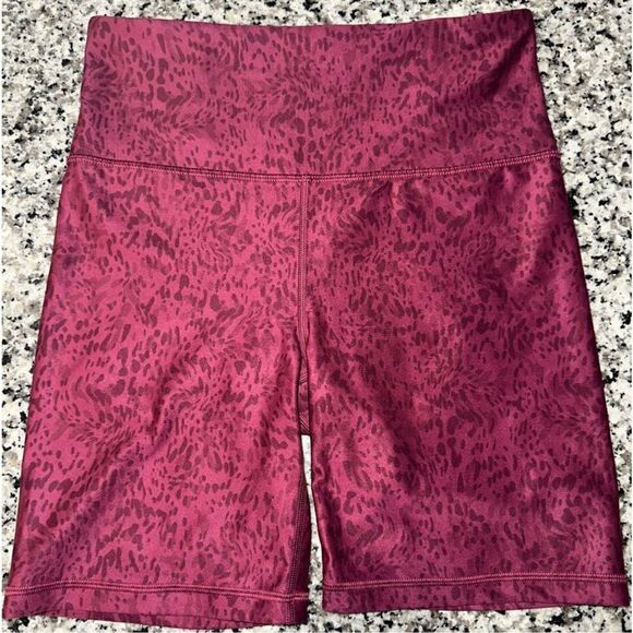 Athleta Elation Printed 7” Short Red Print 1X - Picture 1 of 4